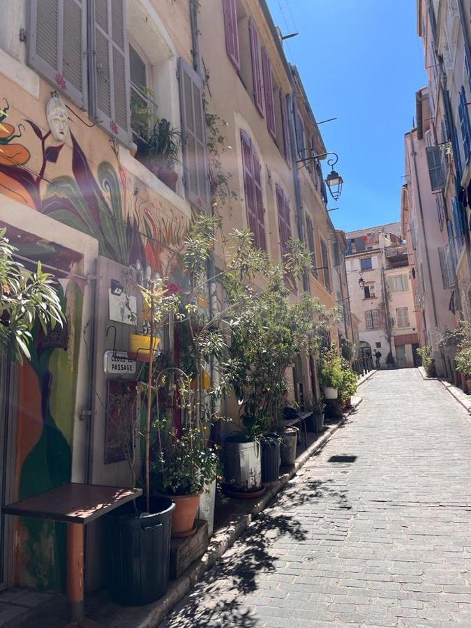 Le Panier De Clarisse Apartment Марсилия Екстериор снимка